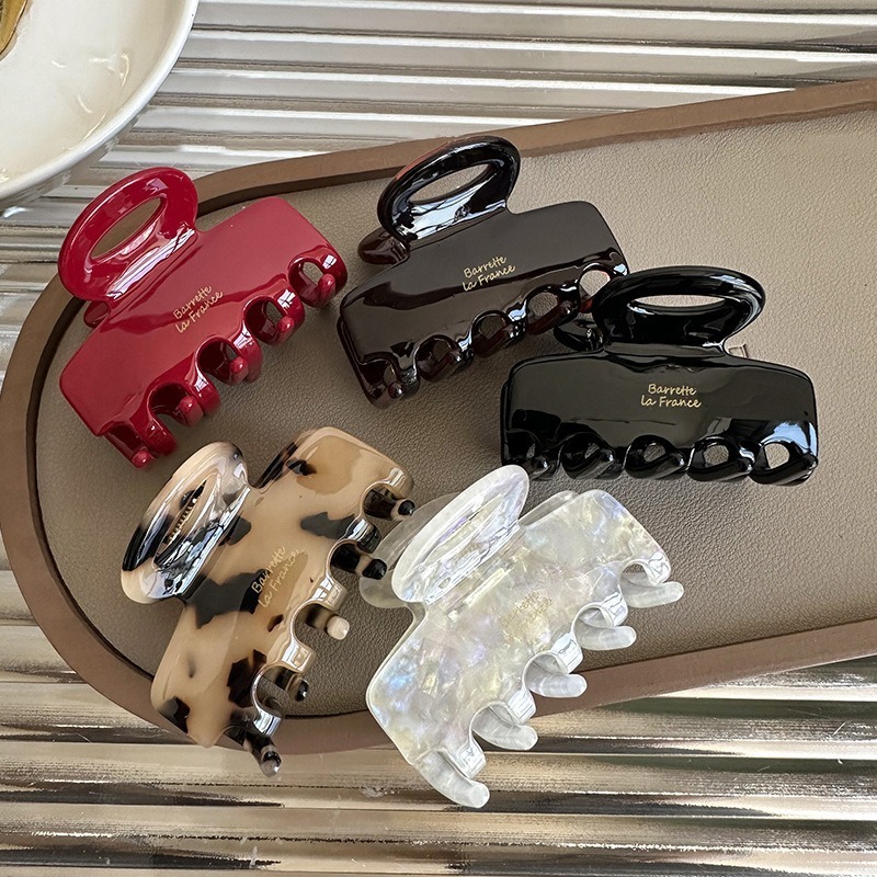 مشابك شعر فرنسية متوسطة الحجم  - مراجعة Travel Accessories For Elderly وسعره