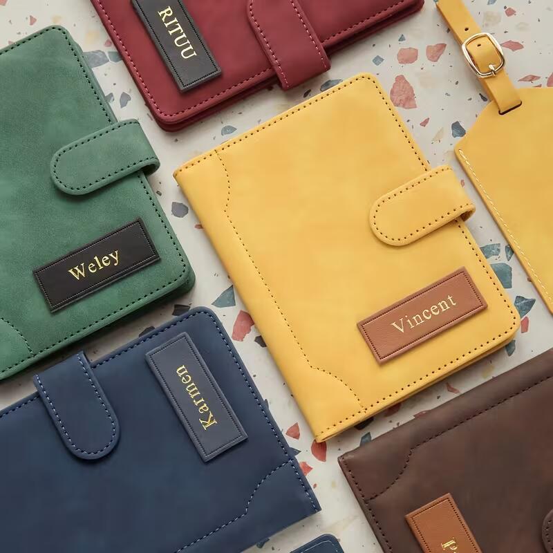 حافظة جواز سفر جلدية مخصصة بال - مراجعة Travel Accessories Hong Kong وسعره