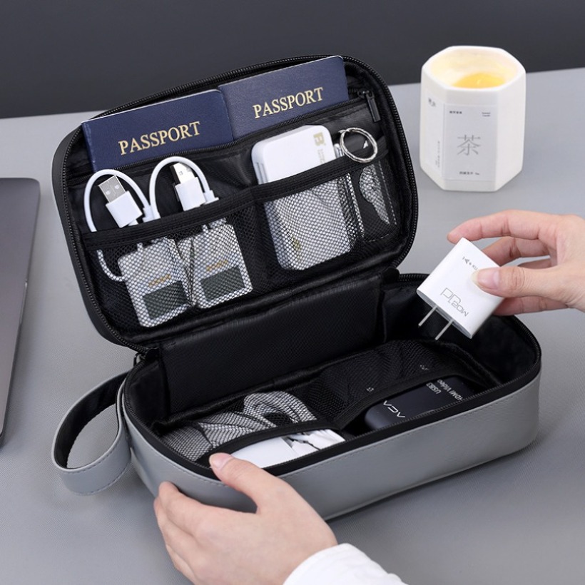 حقيبة تخزين رقمية خفيفة الوزن  - مراجعة Travel Accessories Bag وسعره